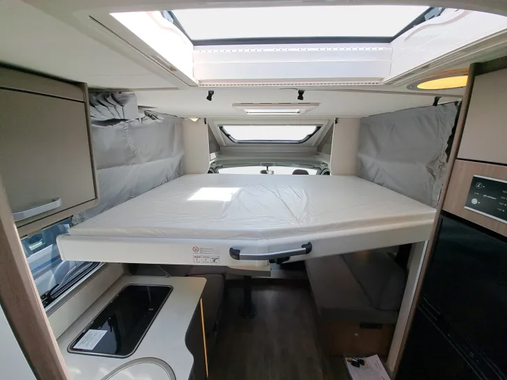 Fahrzeugbild Carado T 459 Pro+ Hubbett, Solar, TV, LTE #16