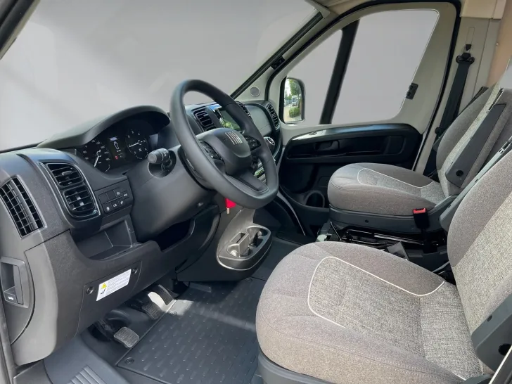 Fahrzeugbild Malibu Relax 640 LE R active Fiat (704) #8