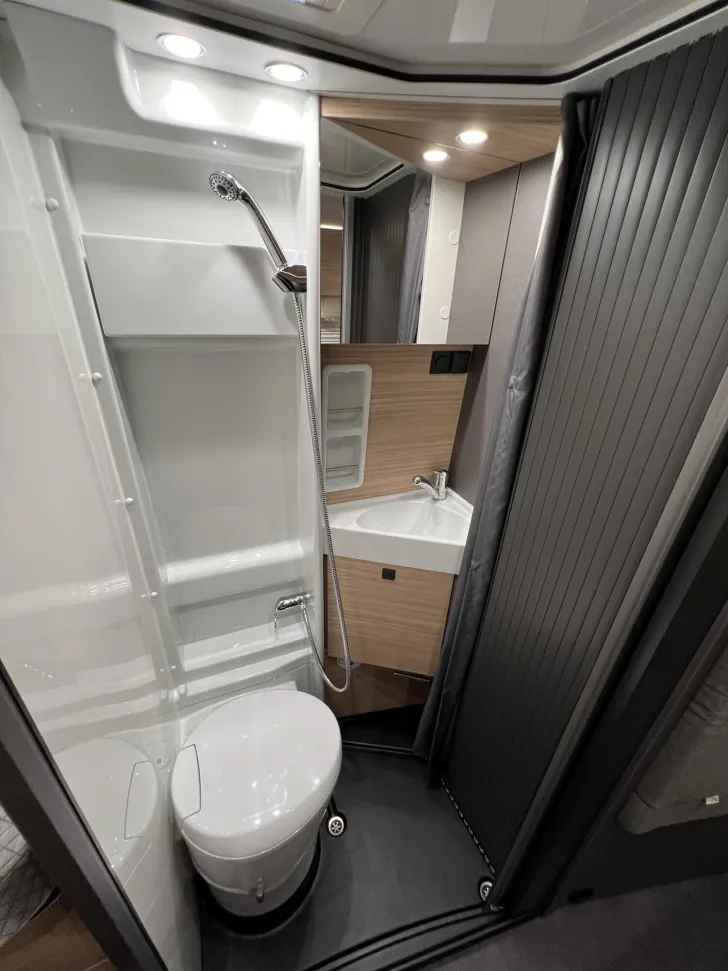 Fahrzeugbild Malibu Relax 640 LE R active Fiat (704) #29