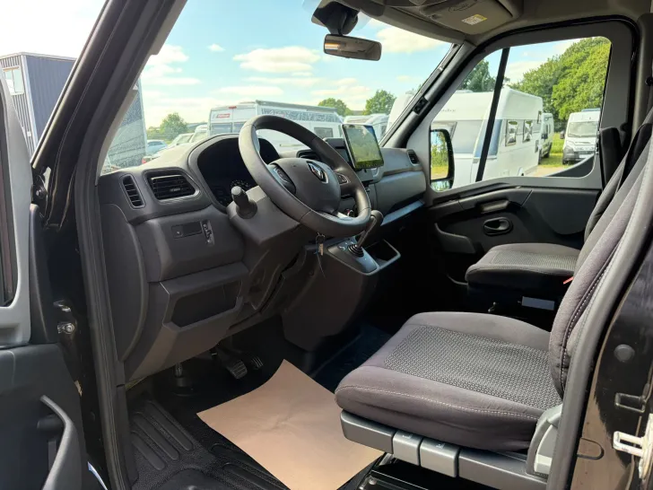 Fahrzeugbild Ahorn Camp Van 620 Black Edition #9