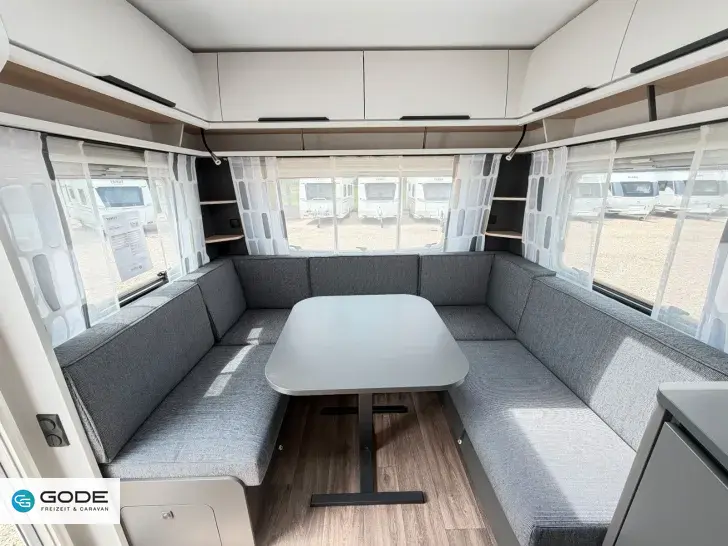 Fahrzeugbild Fendt Apero 495 SFB/2.000 kg/Fliegentür #6