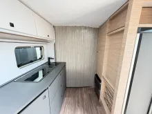 Fahrzeugbild Fendt Apero 495 SFB/2.000 kg/Fliegentür #15