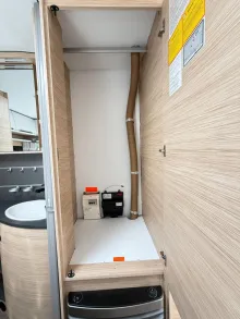 Fahrzeugbild Fendt Apero 495 SFB/2.000 kg/Fliegentür #18