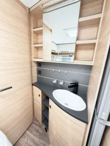Fahrzeugbild Fendt Apero 495 SFB/2.000 kg/Fliegentür #20