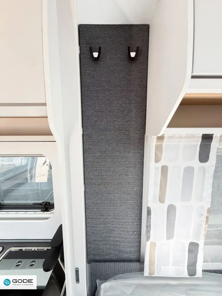 Fahrzeugbild Fendt Apero 495 SFB/2.000 kg/Fliegentür #21