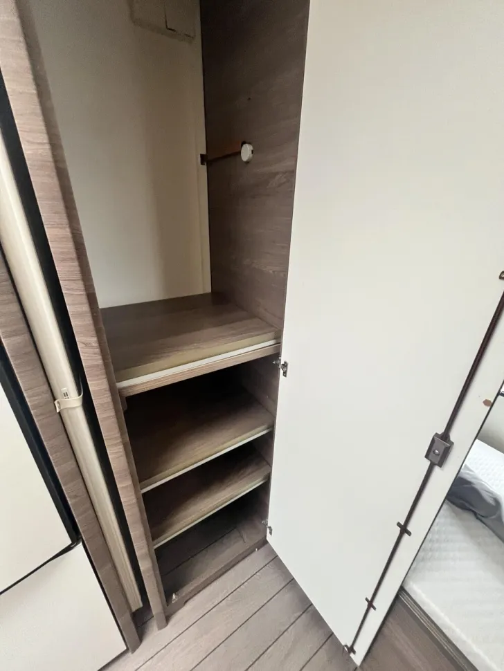 Fahrzeugbild Knaus L!VE Traveller 600 DKG #11
