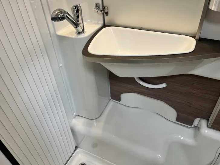 Fahrzeugbild Knaus L!VE Traveller 600 DKG #13