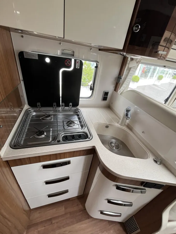 Fahrzeugbild Hymer B-Klasse PremiumLine 778 #8