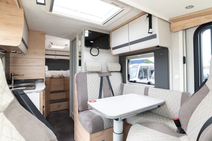 Fahrzeugbild Dethleffs Globebus I 4 // Listenpreis: 108.399  #9