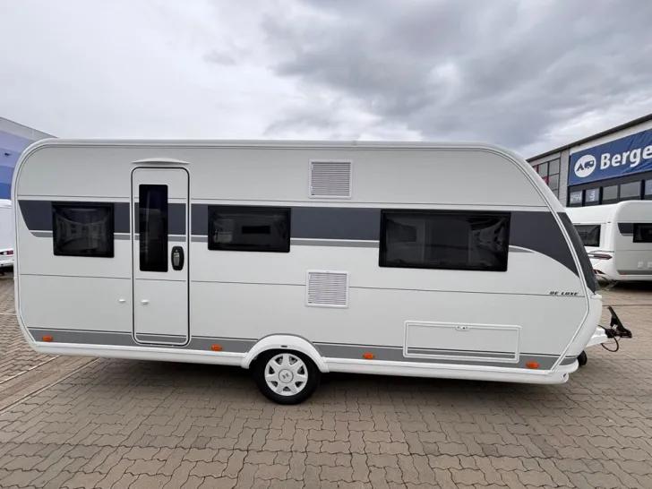 Fahrzeugbild Hobby De Luxe 495 UL #2