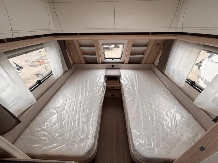 Fahrzeugbild Hobby De Luxe 460 SL #14