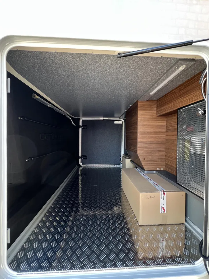 Fahrzeugbild Carthago chic c-line I 4.9 LE L Mercedes (355) #46