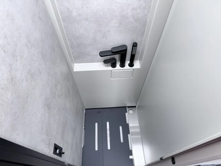 Fahrzeugbild Niesmann + Bischoff iSMOVE 6.9 E sofort verfügbar! #14