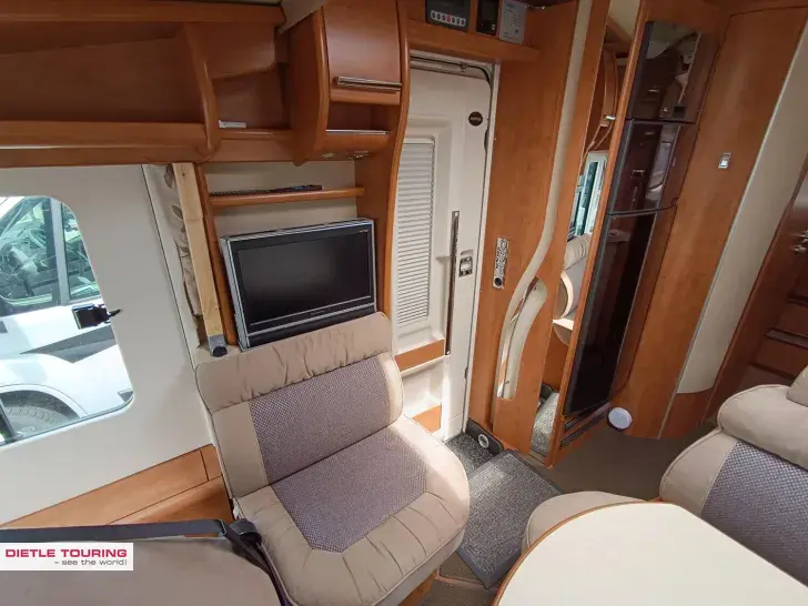 Fahrzeugbild Carthago chic c-line I 4.9 LE #6