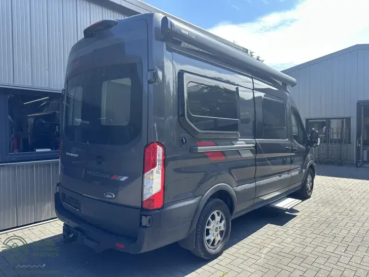 Fahrzeugbild LMC Innovan Ford 590 Super Adventure-Mobil ab 4,99%! #3