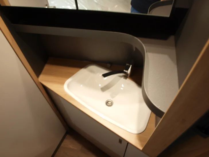 Fahrzeugbild Knaus Sport 450 FU über 13& gespart #9