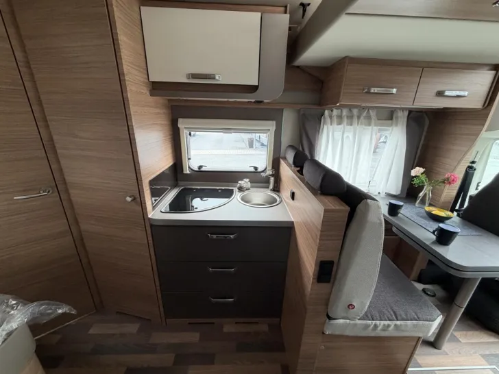 Fahrzeugbild Weinsberg CaraSuite 650 MF #18