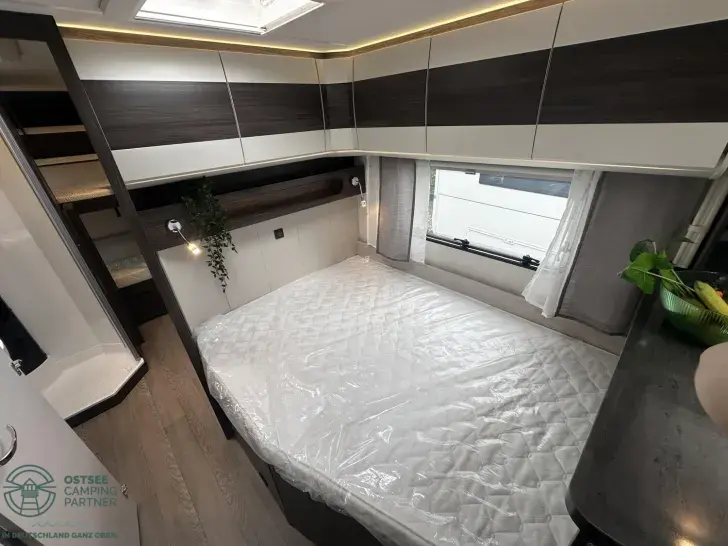 Fahrzeugbild Hobby Prestige 720 KWFU #11