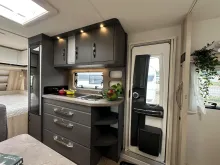 Fahrzeugbild Hobby De Luxe 540 KMFe #17