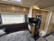 Fahrzeugbild Frankia F-Line A 740 Plus Luxusreisemobil für Paare #8