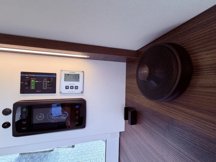 Fahrzeugbild Laika Ecovip H 2109*18ZOLL*SOLAR*LITHIUM*SOUNDS.*AHK* #24