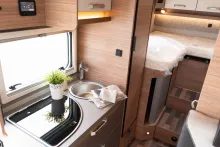 Fahrzeugbild Weinsberg CaraCompact Suite 640 MEG EDITION [PEPPER] Licht&Sicht | HOT | Winter-P. #9