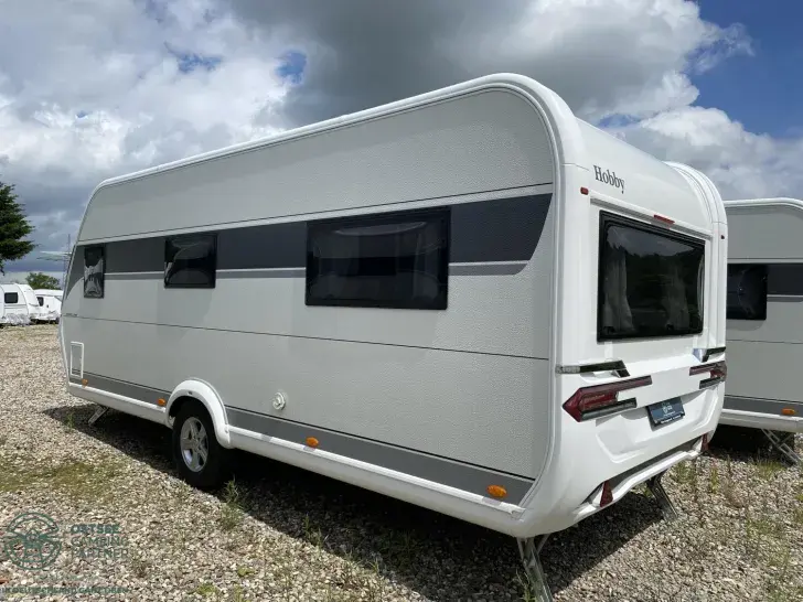 Fahrzeugbild Hobby Excellent 560 CFe IDEAL FÜR REISEPAARE #4