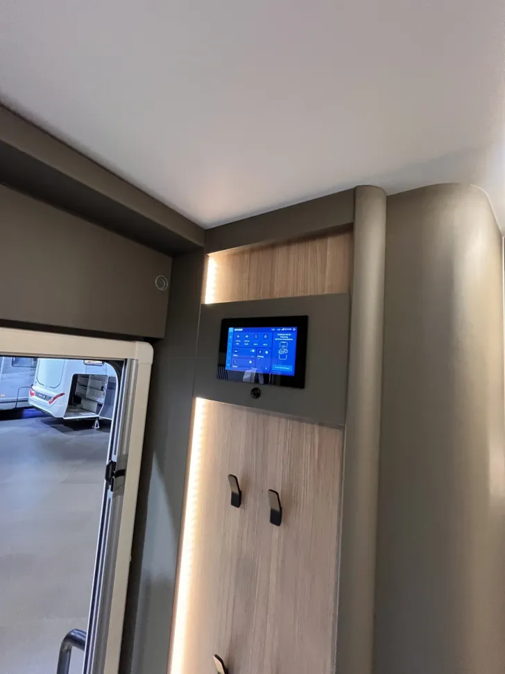 Fahrzeugbild Hymer GT-S 600 *LED*Sitzheizung*Wet-Wiper* #18