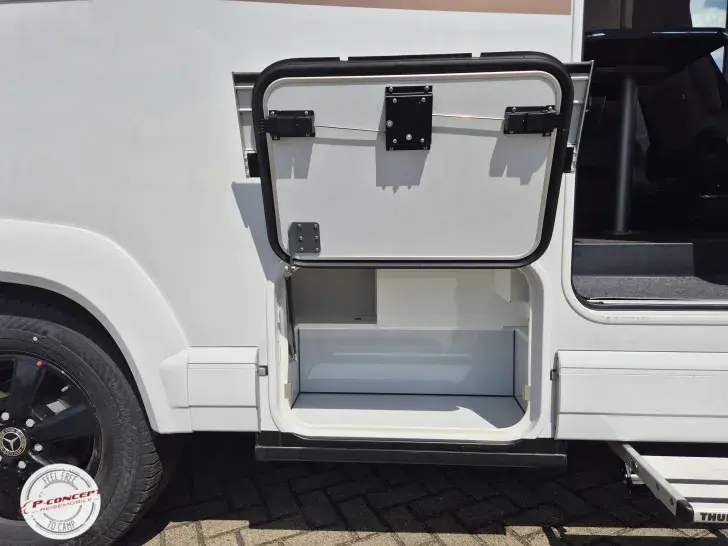 Fahrzeugbild Carthago C2-tourer I 141 KB-LE comfort 4.2t MB-Listenpreis: 161.765€ #23