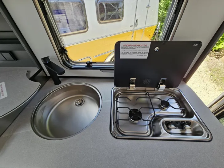 Fahrzeugbild Hymer Eriba Eriba Novaline 470 1.600kg, Elegance, Combi 4E #12