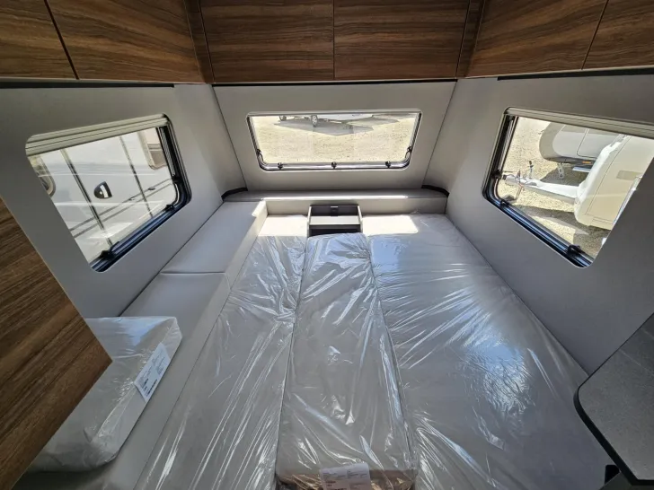 Fahrzeugbild Hymer Eriba Eriba Novaline 470 1.600kg, Elegance, Combi 4E #15