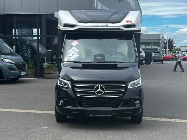 Fahrzeugbild Eura Mobil Contura 766 EF AT9G Comfort+Luminary+Markise #4