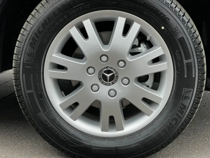 Fahrzeugbild Eura Mobil Contura 766 EF AT9G Comfort+Luminary+Markise #14