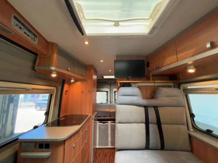 Fahrzeugbild Hymer Streeline 322/Festbett/Klima/Markise/AHK/Finanz. #12
