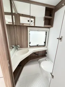 Fahrzeugbild Fendt Tendenza 560 SG/2.000 kg/Bettauszug/Unidose #14