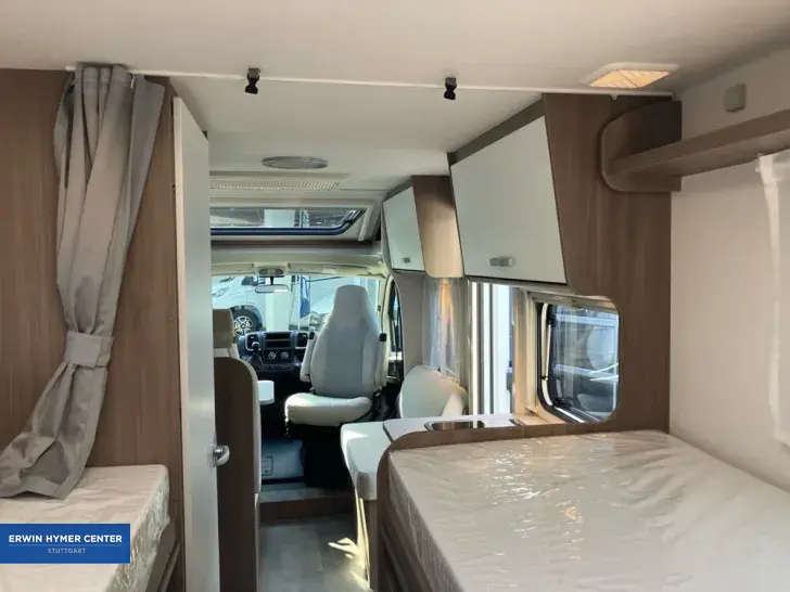 Fahrzeugbild Carado V 347 #25