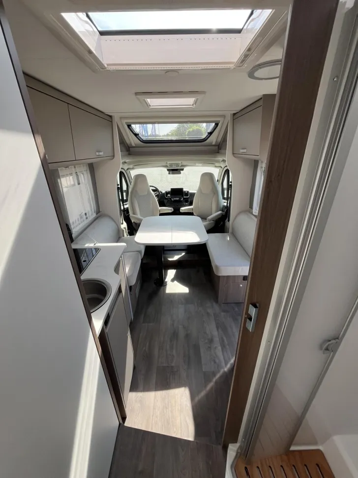 Fahrzeugbild Carado T 459 #10