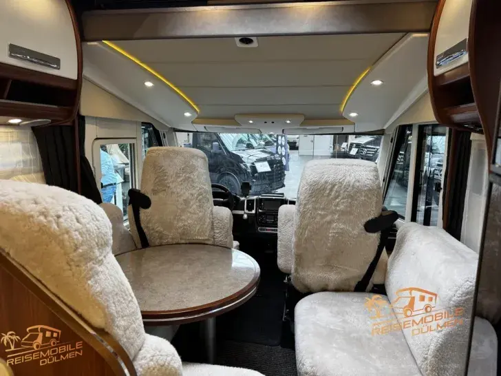 Fahrzeugbild Carthago chic e-line I 51 QB Hubstützen SAT TV #11