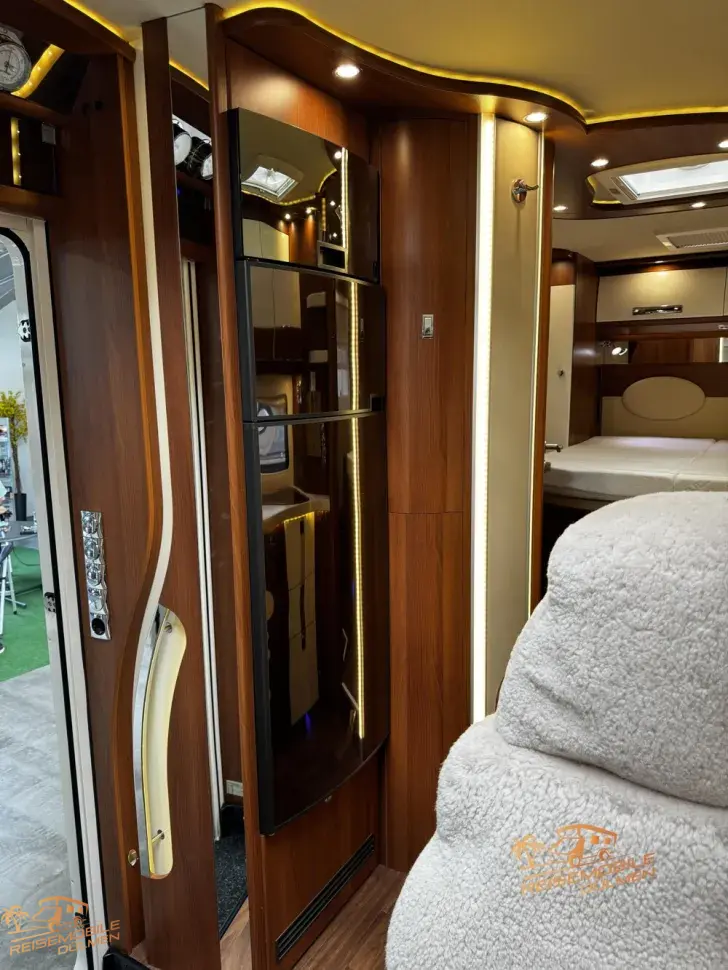 Fahrzeugbild Carthago chic e-line I 51 QB Hubstützen SAT TV #17