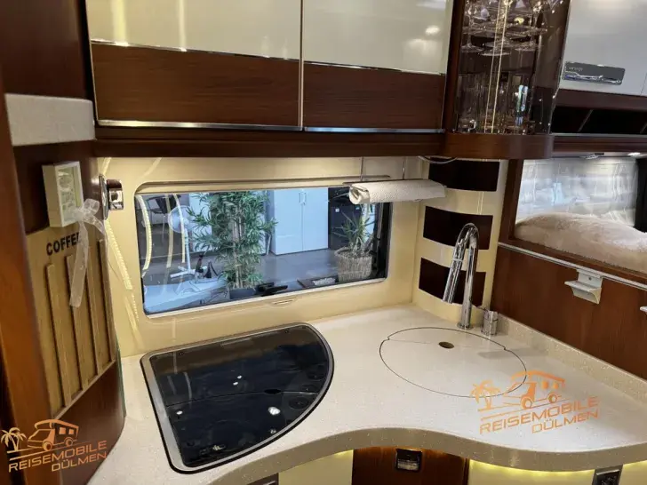 Fahrzeugbild Carthago chic e-line I 51 QB Hubstützen SAT TV #23