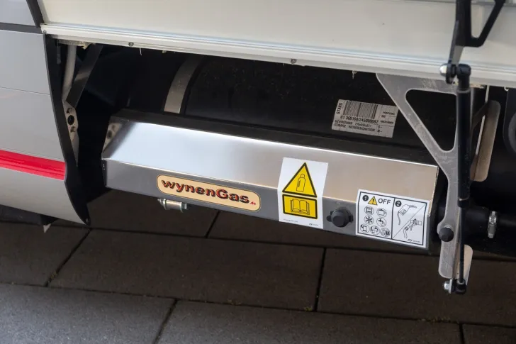 Fahrzeugbild Niesmann + Bischoff iSmove 6.9 E #9