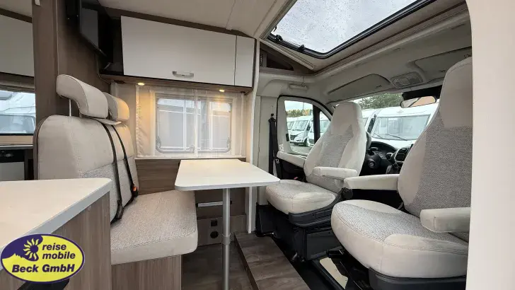 Fahrzeugbild Carado VAN 337 Beck-45 Deals #10
