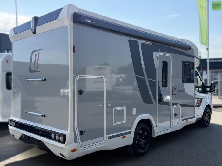 Fahrzeugbild Challenger Teilintegriert Graphite Edition 270 Drive 4100kg #4