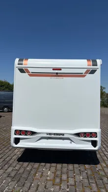 Frontal Hinten Weinsberg CaraCompact EDITION PEPPER 600 MEG Sofort verfügbar/ Automatik
