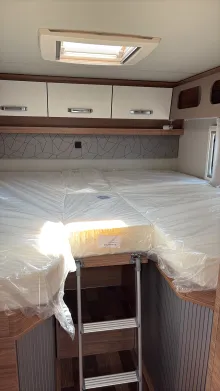 Betten Weinsberg CaraCompact EDITION PEPPER 600 MEG Sofort verfügbar/ Automatik