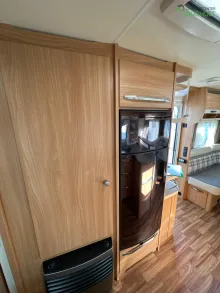 Fahrzeugbild Knaus Südwind 590 FUS 1800 kg / Mover / Sackmarkise #13