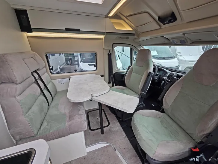 Fahrzeugbild Karmann Mobil Davis Lifestyle DA 590 LS CONCEPT*AUTOMATIK* #5