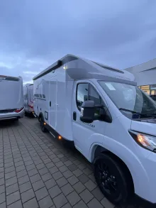Fahrzeugbild Crosscamp EXPDN T 7.0 E Peugeot in 7 Tagen abholbereit! #2