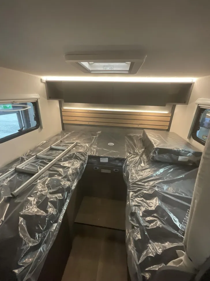 Fahrzeugbild Crosscamp EXPDN 7.0 E Peugeot in 7 Tagen abholbereit! #5