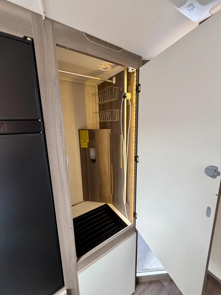 Fahrzeugbild Kabe Estate 600 GDL KS Mover*3er-EtagenBetten #13